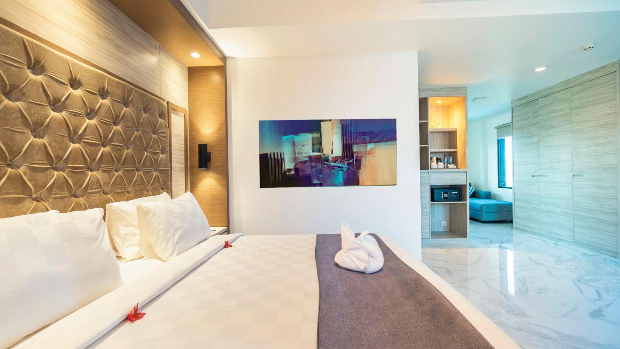 City Of Aventus Hotel - Denpasar المظهر الخارجي الصورة